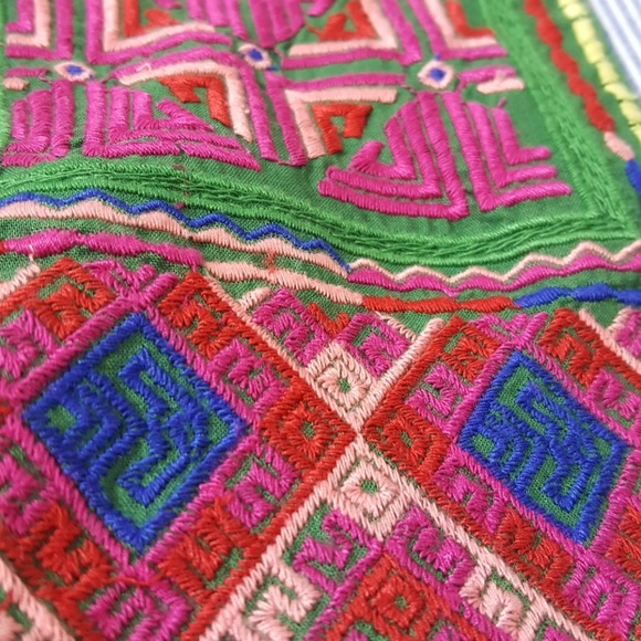 AE Crop Top Embroidered Boho pinstripe XS - Picture 6 of 6